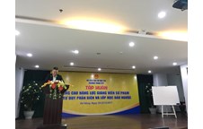 Đoàn cán bộ giảng viên Trường Đại học Vinh tham dự Tập huấn tư duy phản biện và lớp học đảo ngược tại Đà Nẵng